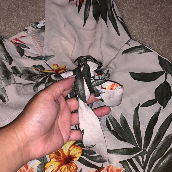 Jumpsuit - Picture 2 of 6